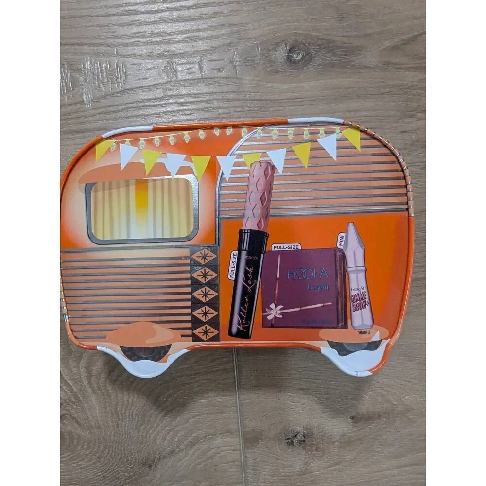 5/25 Benefit Cosmetics Camper Tin